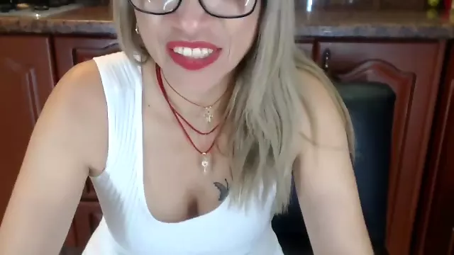 Minettes Solo, Gros Cul Latina Solo, Femme Mure Gros Cul Solo, Minettes Blonde, Milf Colombien