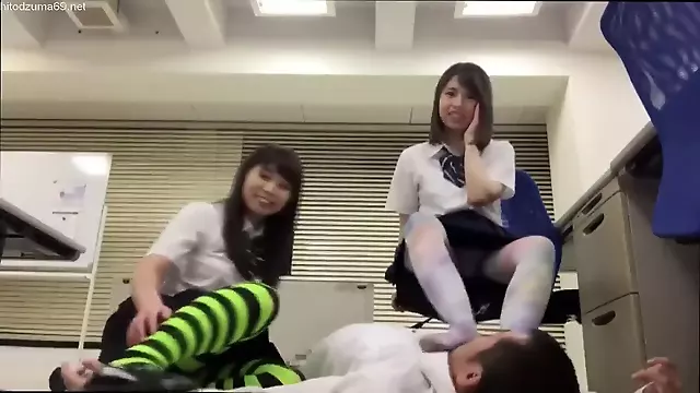 Γιαπωνέζα Πόδια, Εφηβικά Πόδια, Εφηβικο Ιαπωνικο, Τεεν Καλσόν, Μαθήτρια Feet, Μαθητριες Εφηβες