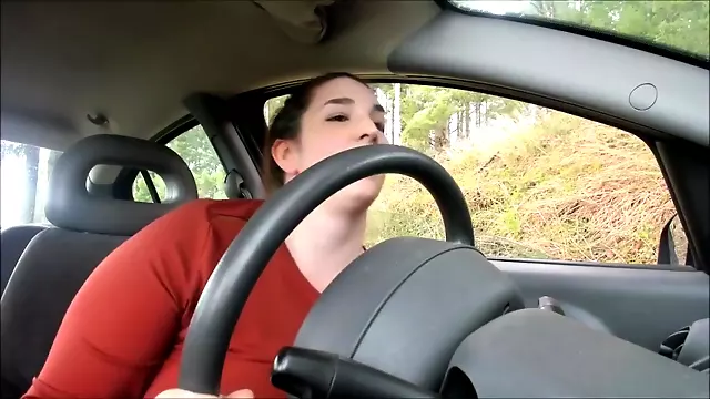 Mechanic Fucks Stranded Chick On The Side Of The Road
