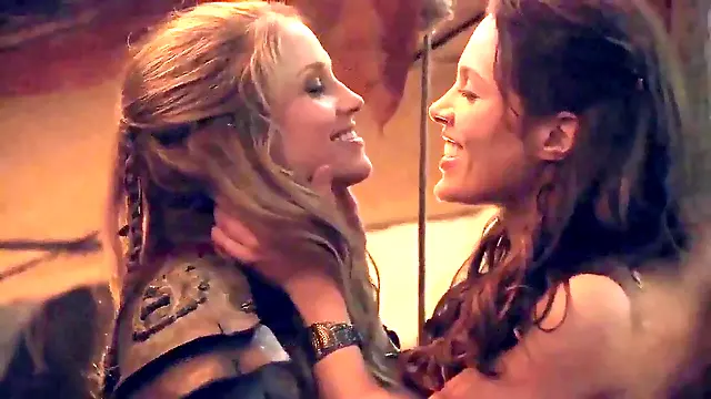 Ayse Tezel and Jenna Lind fuck with Spartacus