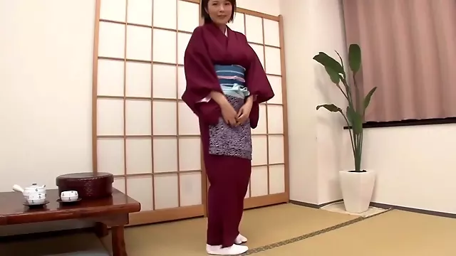 ญี่ปุ่นนมใหญ่, โชว์เดี่ยว รุ่นใหญ่ นมใหญ่, สาวใหญ่ ช่วยตัวเอง, คนอ้วนญี่ปุ่น, ช่วยตัวเองญี่ปุ่น