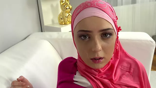 Isabela De Laa & Max Dior in Horny Dude Madly Fucks Muslim Bush - Porncz