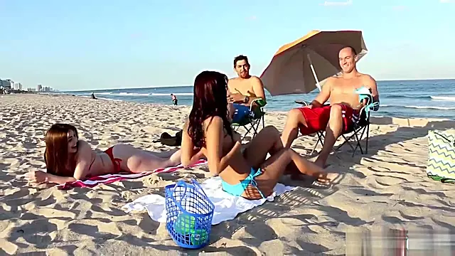 Super hot teens 18 strip for their parents at the beach