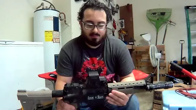 Why I Cut My AR15 in Half with a Saw - #oneless Rifle