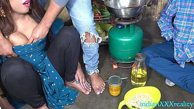 Indian's Hottest New Kitchen XXX: Desi-Style Step-Sis Action in Hindi